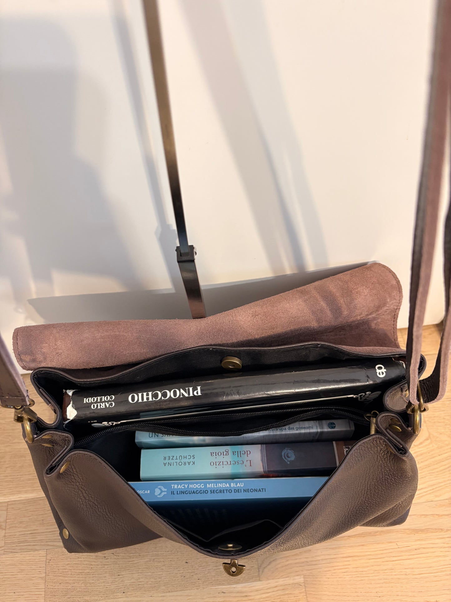 Borsa ‘laPostina’ in Vera Pelle Marrone GRANDE