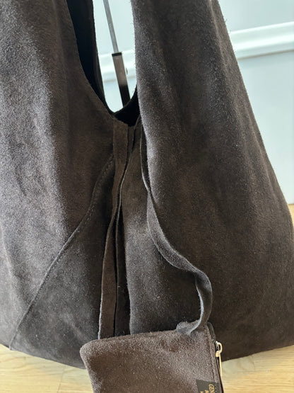 Borsa Hobo in Camoscio Pregiato - Raffinatezza Made in Italy