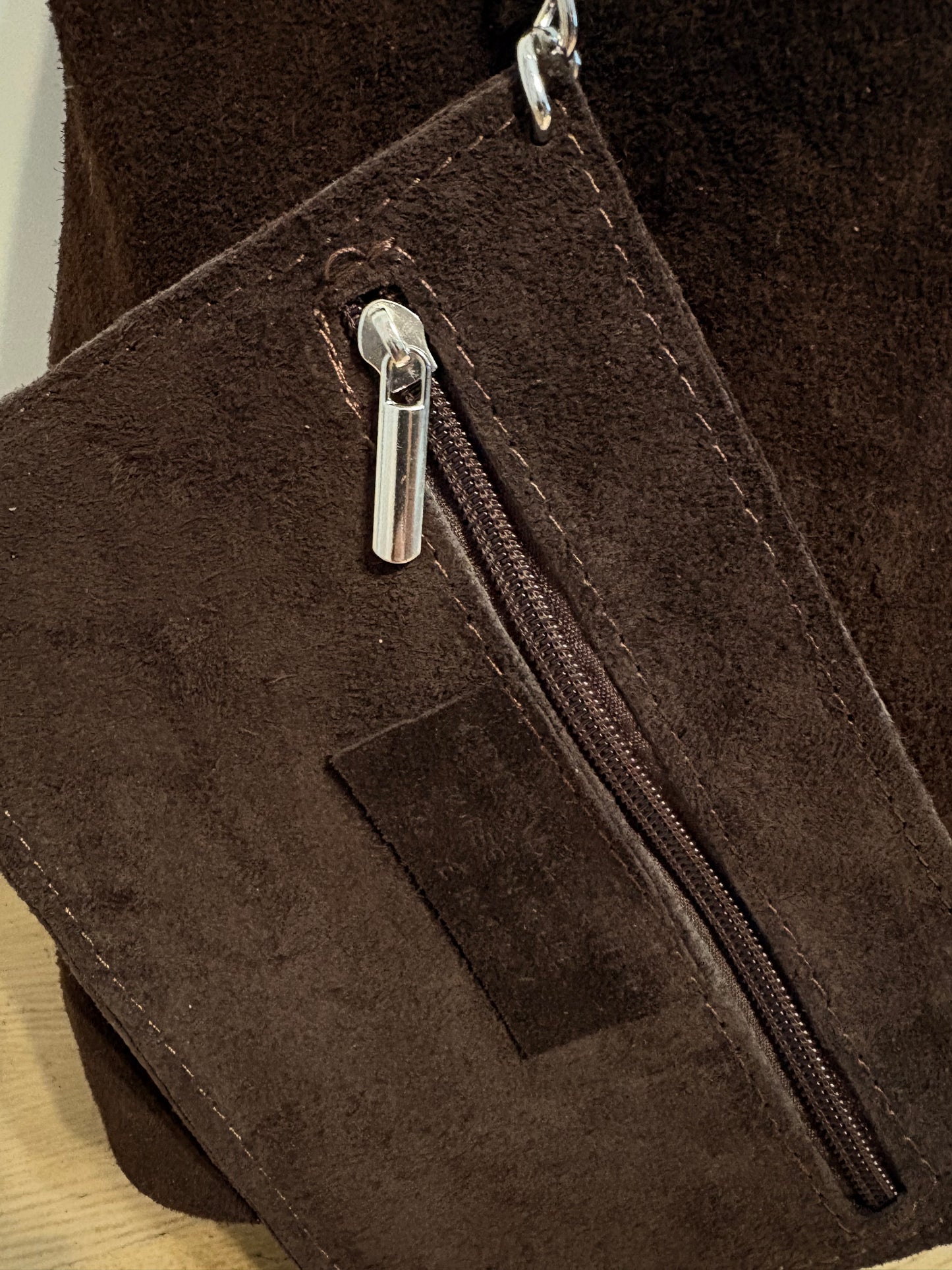 Borsa ‘Ada’ in Vera Pelle Camoscio