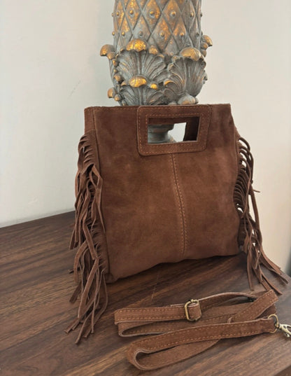 Borsa a mano e tracolla con frange in vera pelle scamosciata marrone